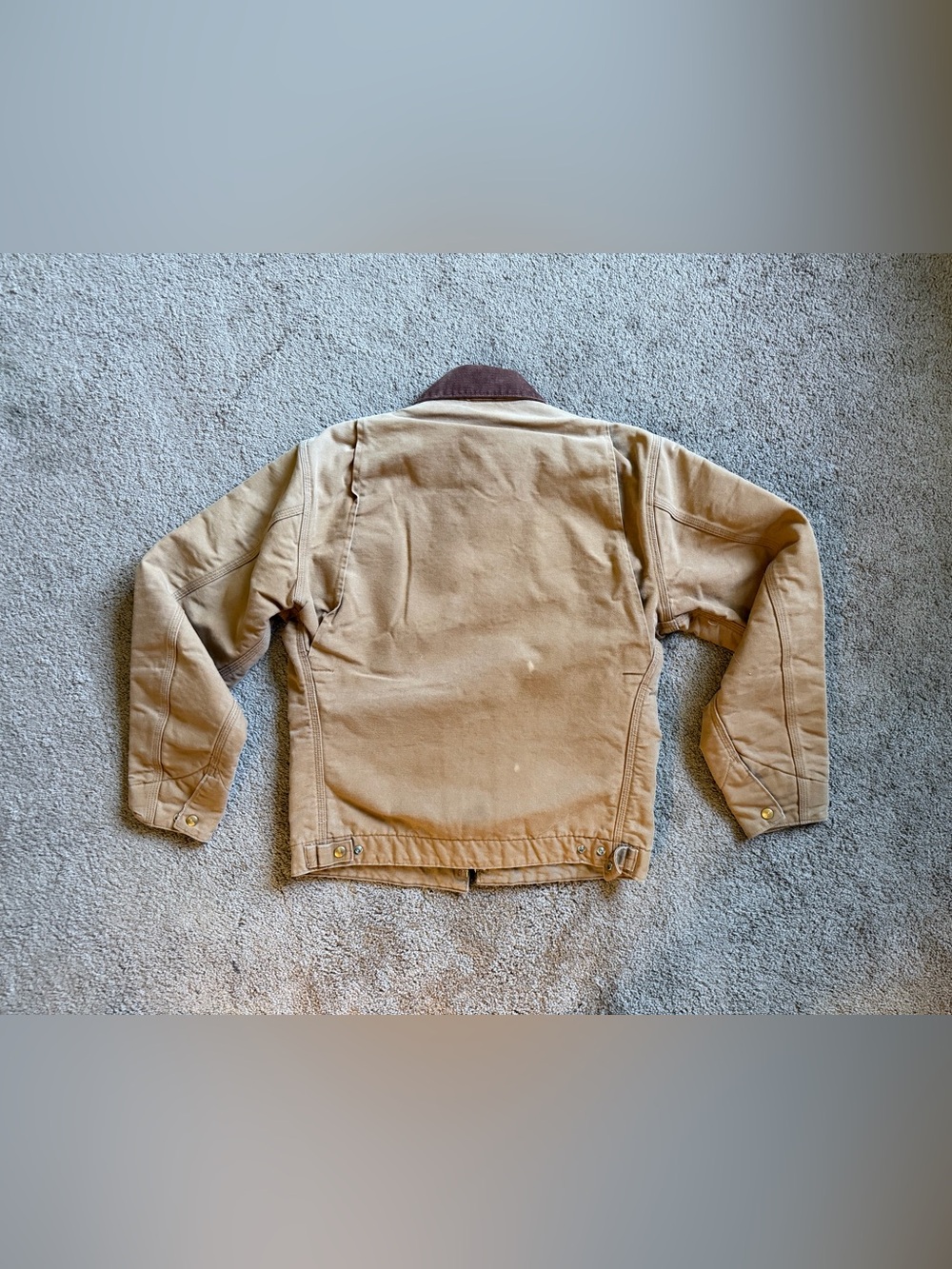 Vintage Carhartt Tan Duck Jacket with Dark Brown Collar - Picture 2 of 9